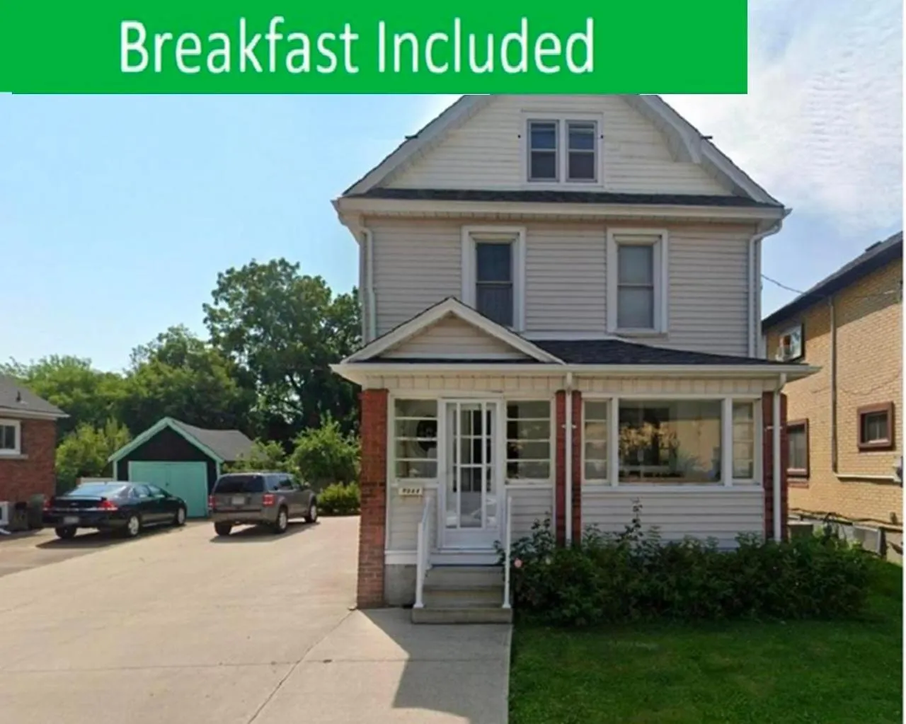Ultra Close To Clifton Hill And The Falls & Wonderful Free Breakfast Delivered Daily Niagara Falls